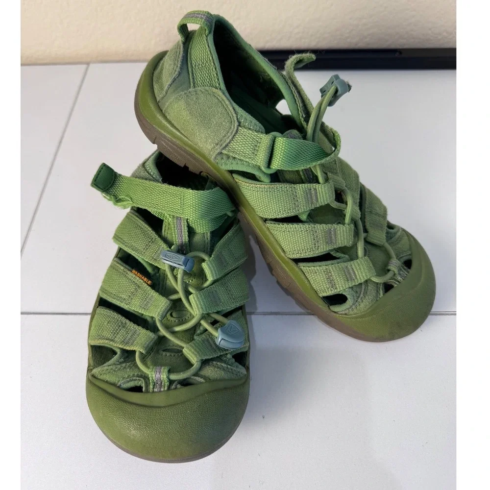 Keen Newport H2 Sandals Kids Size 4 Green Washable Water Shoes Hiking Gorpcore